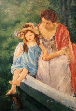  child - Mother And Child In A Boat impressionism mothers children Mary Cassatt